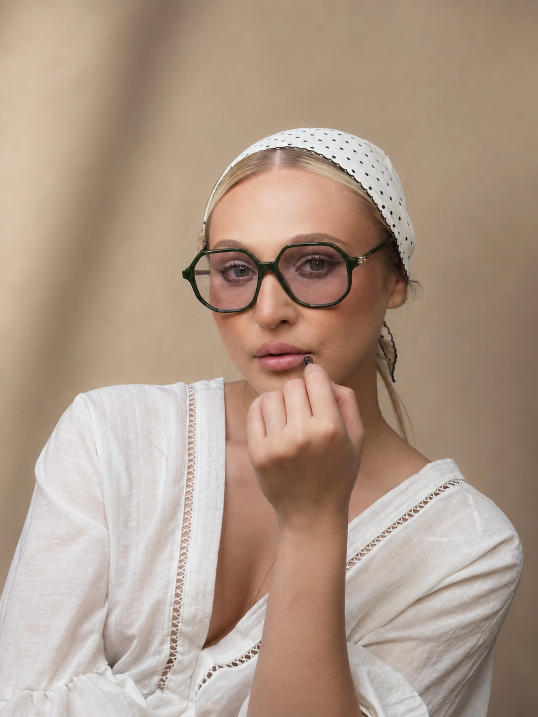 Editorial soft glam makeup by RaanBeauty in Watford